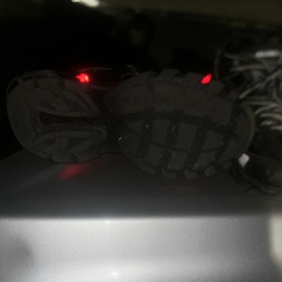 They aren’t new been worn 4 times just wanna get rid of em fr - Picture 6 of 6